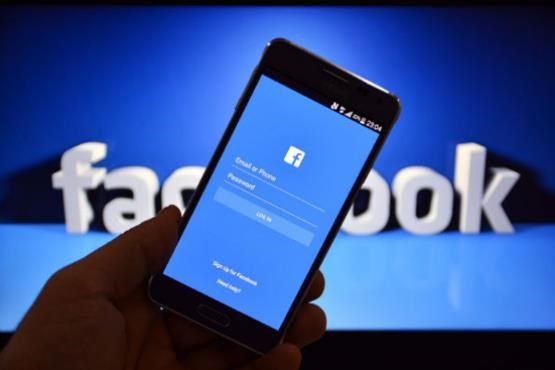 فیسبوک در راه مقابله با اخبار کذب، هزاران حساب کاربری جعلی را حذف کرد
