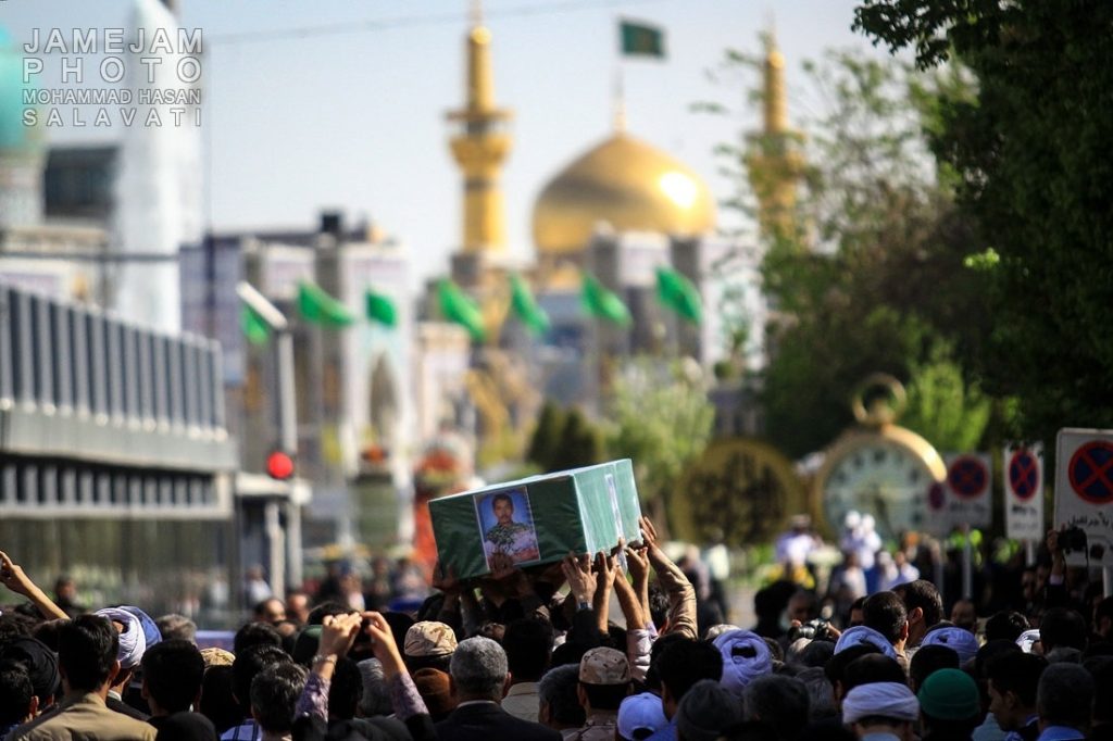تشییع پیکر سه شهید مدافع حرم در مشهد