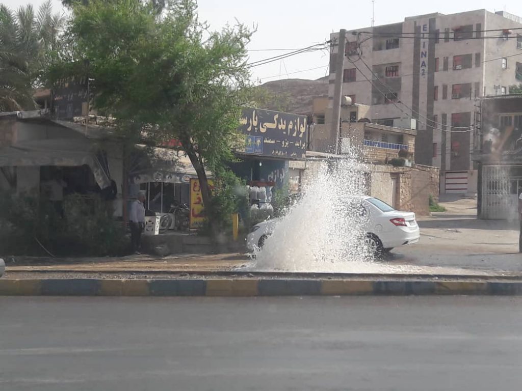 نگاه دوربین خبر روز به خرابکاری های سازمان آب و بلانسبت فاضلاب شهرستان مسجدسلیمان