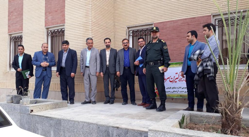 آیین نهال کاری در مدارس و روستاهای دشت آزادگان و هویزه