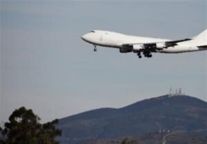 پرواز هواپیماهای آسمان و نفت به فرودگاه امیدیه دایر می‌شود / در صورت استقبال شهروندان، پروازها افزایش پیدا می‌کنند