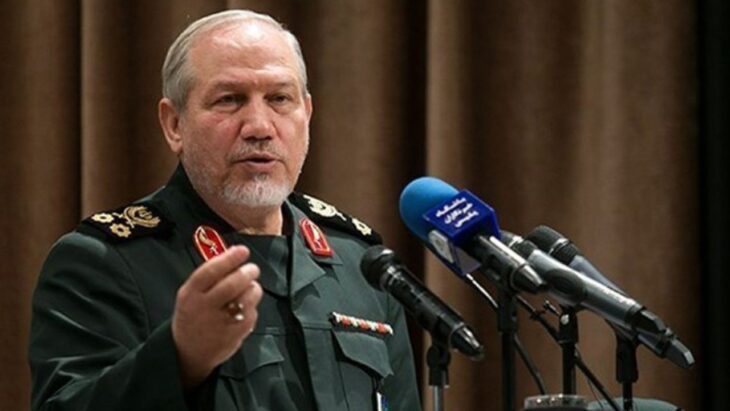 ایران قادر است ناوهای هواپیمابر آمریکا را ظرف چند ساعت تبدیل به زیردریایی کند