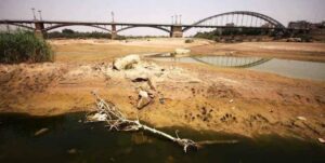 انفعال نمایندگان خوزستان در مجلس برای حذف بودجه طرح‌های انتقال آب