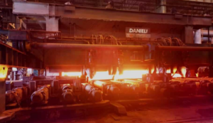 بزرگترین و مقاوم ترین ورق فولادی ایران در فولاد اکسین خوزستان تولید شد