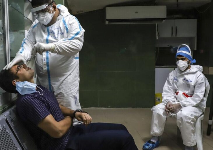 صعودی بودن کرونا در ۲۵ استان و افزایش ۴۸ درصدی جان‌باختگان؛ محدودیت تردد در شب‌های قدر لغو شد