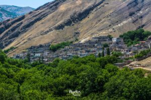 طبیعت بهاری دره باصفای روستای اینجار هوراند