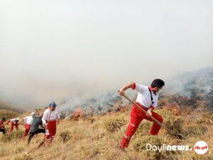 آتش سوزی مراتع روستای سیوان در شهرستان مرند + عکس و فیلم