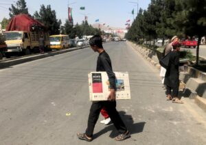 تروریست های طالبان پشت دروازه‌های ورودی کابل / رییس‌جمهوری افغانستان در آستانه کناره‌گیری از قدرت