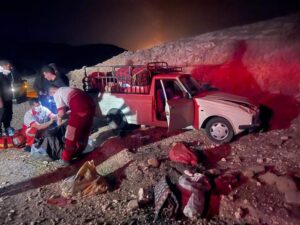 چهار مصدوم در پی واژگونی وانت بار در محور مسجدسلیمان – لالی