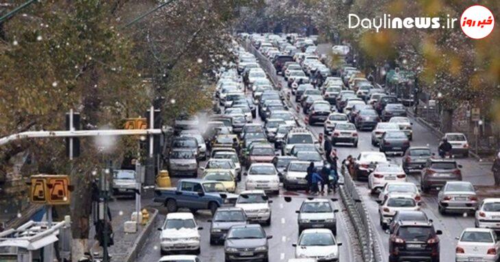 بازگشایی مدارس پس از ۲۰ ماه؛ اختلال در مدارهای مترو، ترافیک در خیابان‌ها