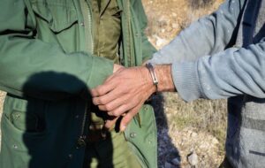 دستگیری شکارچی غیرمجاز توسط یگان حفاظت محیط زیست