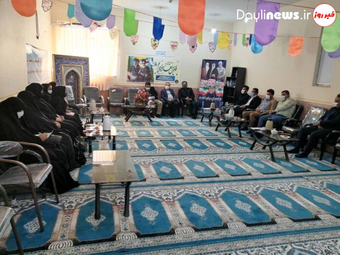 نشست فعالان و مطالبه گران مسجدسلیمان با رئیس کمیته امداد امام خمینی شهرستان مسجدسلیمان برگزار شد