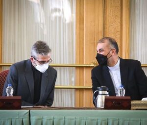 امیرعبداللهیان: مذاکرات از طریق پیام‌های مکتوب میان ایران و آمریکا در حال انجام است