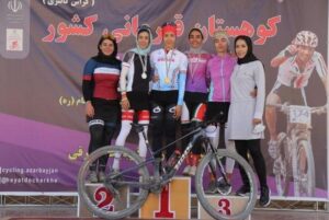 پرتوآذر قهرمان دوچرخه‌سواری بانوان ایران شد