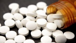ایران سالانه ۵۰ میلیون دلار دارو صادر می‌کند