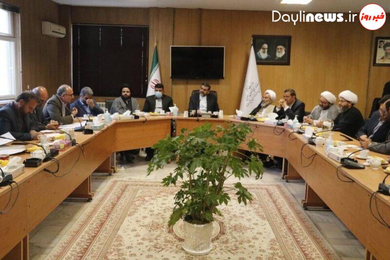 وزیر فرهنگ: هدف دشمن، زدن ریشه‌های انقلاب است