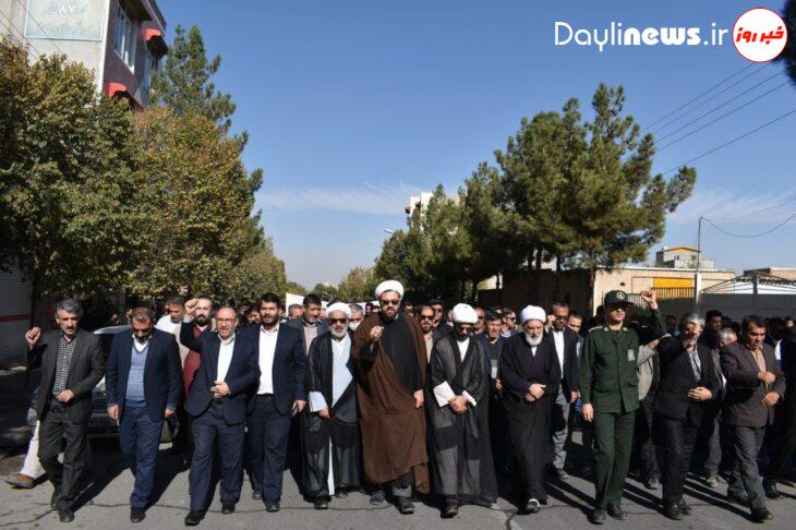 گزارش تصویری حضور باشکوه مردم ولایتندار شهرستان ایلخچی در راهپیمایی یوم الله ۱۳ آبان