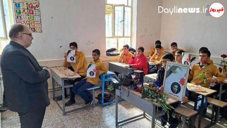 دیدار نماینده عالی وزیر آموزش و پرورش با همکلاسی‌های سپهر مقصودی دانش آموز شهید ایذه‌ای