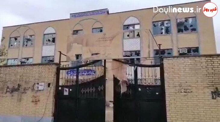 مدیر حوزه‌های علمیه خواهران وضعیت طلاب مدرسه علمیه ایذه را پیگیری کرد