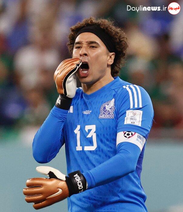 گلر ۳۹ ساله، بهترین بازیکن دیدار مکزیک و لهستان شد