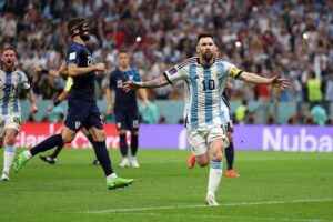 آرژانتین قاطعانه به فینال رفت