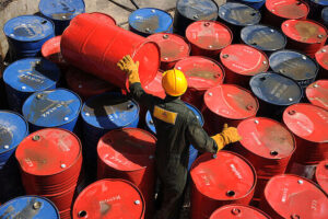 بازار سیاه نفت رونق گرفت/ تغییر تاکتیک روسیه برای صادرات نفت