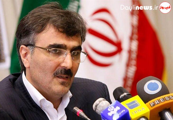 حتما در بازار ارز دخالت میکنیم/ دلار ۴۴ هزار تومانی نرخ ارز کشور نیست