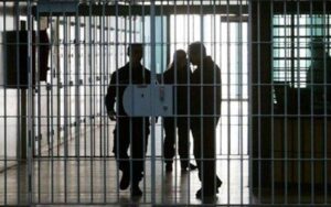 ۸ روزنامه‌نگار از ۳۵ روزنامه‌نگارِ زندانی، به قیدِ وثیقه آزاد شدند