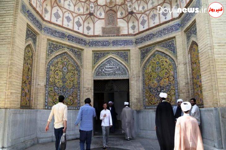دروس حوزههای علمیه تعطیل شد/ تجمعی اعتراضی در پاسخ به اهانت نشریه فرانسوی برگزار می شود