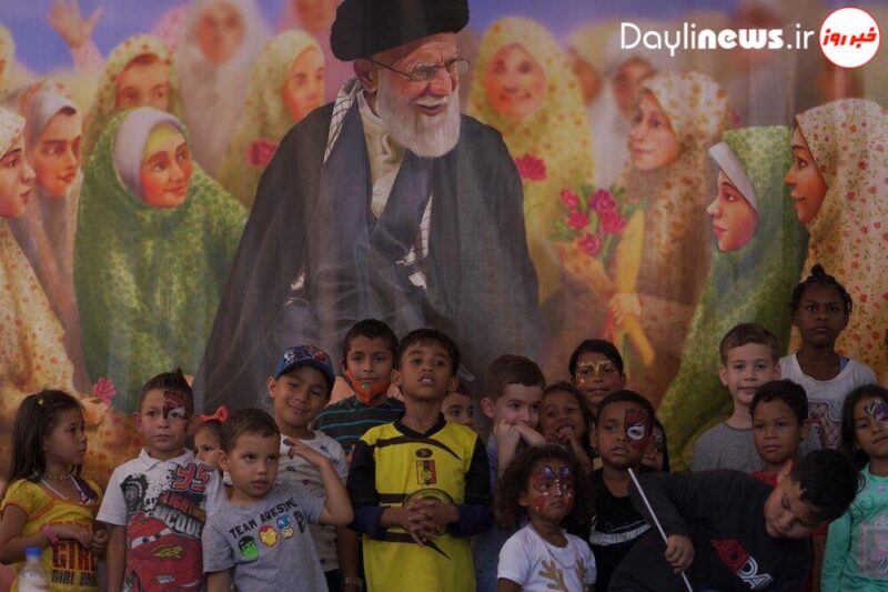 همخوانی سرود «سلام یامهدی» به زبان اسپانیولی در ونزوئلا