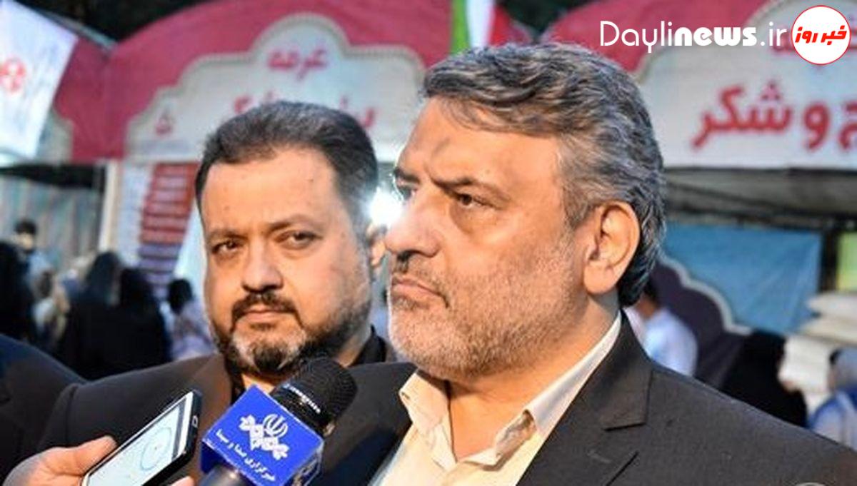 بازدید شهردار اهواز از بازارچه های عیدانه