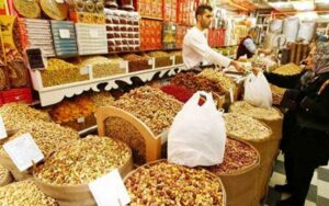 مقایسه قیمت‌های آجیل و شیرینی و میوه شب عید در سال ۱۴۰۰ و ۱۴۰۱/ کالاها در یک سال چقدر افزایش قیمت داشته اند؟/ جدول