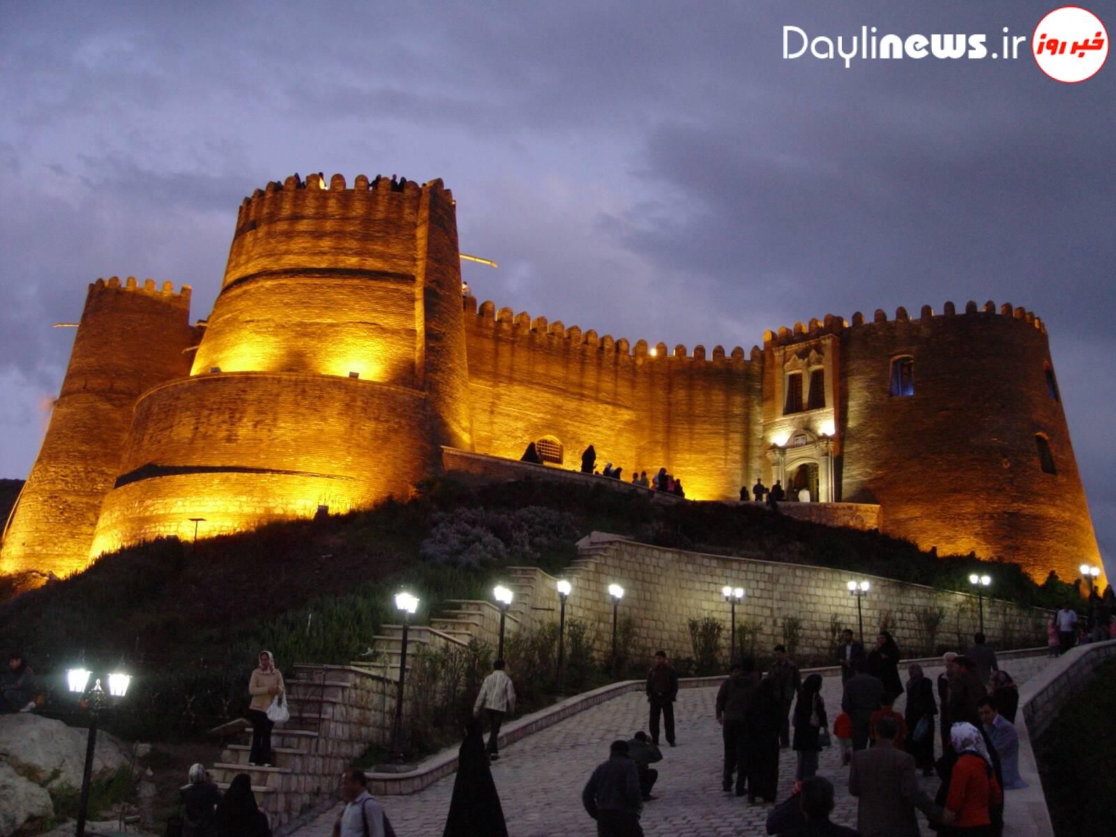 ظرفیت ۹۰ درصد مراکز اقامتی لرستان تکمیل ‌شد/ قلعه فلک‌الافلاک پر بازدیدترین جاذبه استان