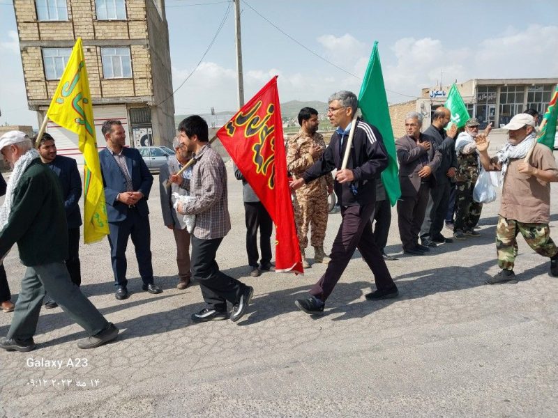 زائران تیکمه داشی رهسپار حرم مطهر امام خمینی(ره) شدند