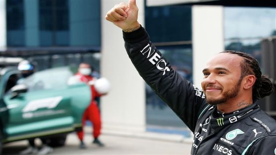 قهرمان ۷ دوره فرمول یک، از مرسدس بیرون برود!