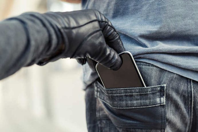 هنگام سرقت گوشی چه باید کرد؟