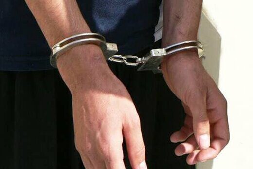 دستگیری موبایل قاپ حرفه ای با ۲۰ فقره سرقت در خرم آباد