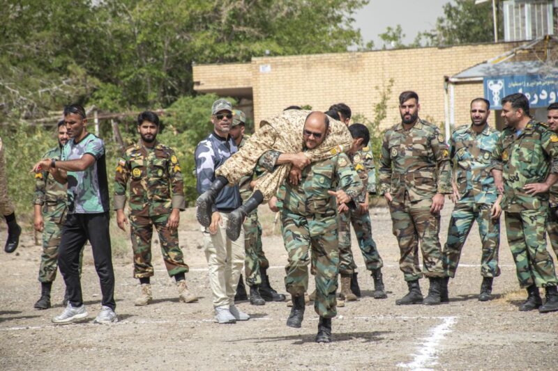 برگزاری اولین دوره آمادگی جسمانی کارکنان پایگاه هوانیروز اصفهان