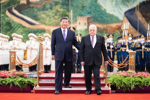 China backs indpendent Palestine based on 1967 borders