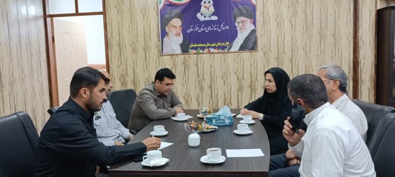 جلسه هم اندیشی اشتغال محور روسای مرکز فنی و حرفه ای و اداره زندان مسجدسلیمان برگزار شد