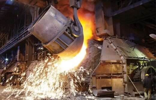 تاب‌آوری صنعت فولاد کشور به نقطه بحرانی رسیده است/ اعلام خطر جدی نسبت به توقف سرمایه‌گذاری‌ها در صنعت فولاد