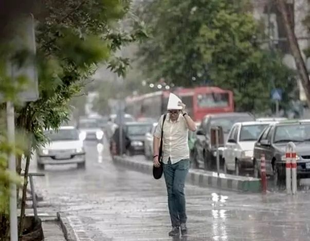 هشدار نارنجی هواشناسی: رگبار باران و احتمال آبگرفتگی معابر در ۶ استان/ وزش باد شدید و افزایش موج دریا در شمال و جنوب