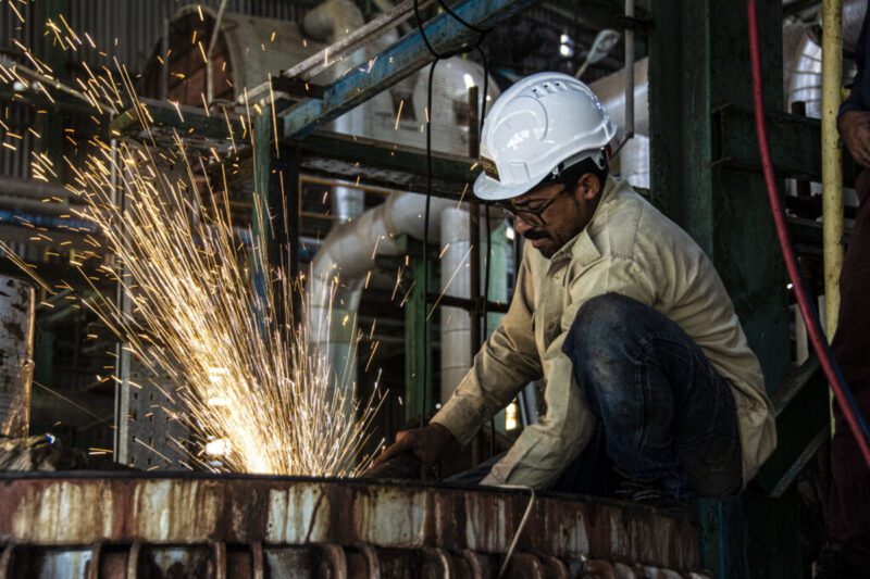 پیشرفت ۵۰ درصدی تعمیرات اساسی کارخانههای شکر واحدهای نیشکری