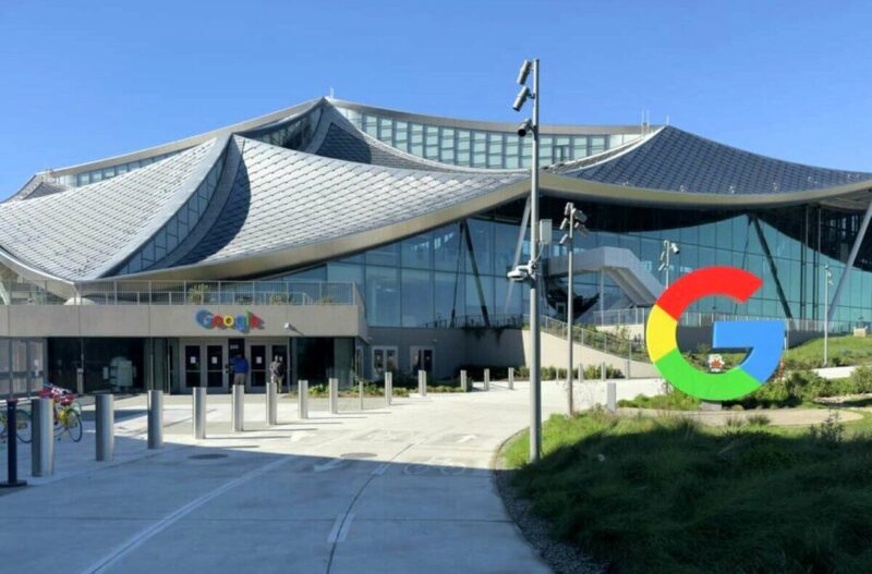 گوگل برای مدیریت زمان کارکنان را به اقامت در هتل خود تشویق می‌کند