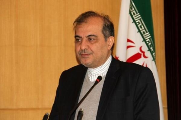 Iranian official urges for lifting of sanctions against Syria