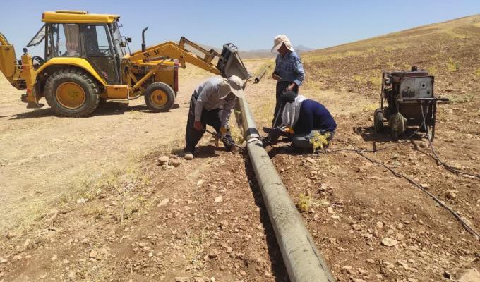 با تعویض ۳۵۰۰ متر لوله خط انتقال، نوسان آب شرب روستاهای بخش میربک دلفان برطرف شد