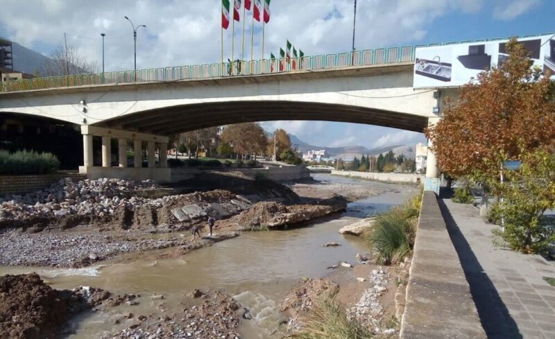 خودکشی مرد ۴۰ ساله از مرتفع ترین پل خرم آباد