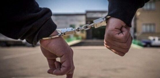 دستگیری عامل تهیه و توزیع مشروبات الکلی و مواد مخدر در بخش خسروشاه