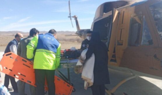 پرواز بالگرد اورژانس هوایی استان برای نجات جان خانم ۲۰ ساله