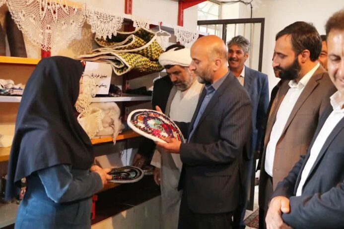 فعالیت ۲۸ صندوق خرد زنان روستایی در خرمآباد